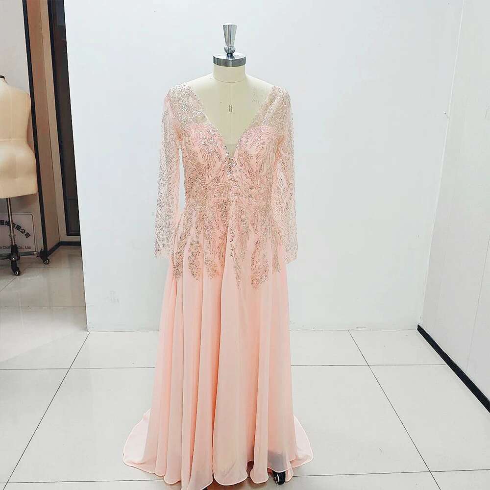 Customized Women's Evening Dresses Chic Long Sleeve V-Neck Or Length Gowns Special Ocn Lace Appliques Prom Dress 2025