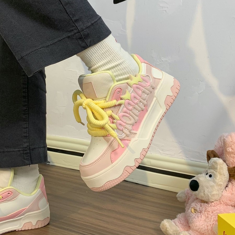 Women's New Dopamine White Thick Sole Height Increasing Women's Shoes Designer Shoes Casual Multifunctional Sports Shoes Breathable Mesh Mil