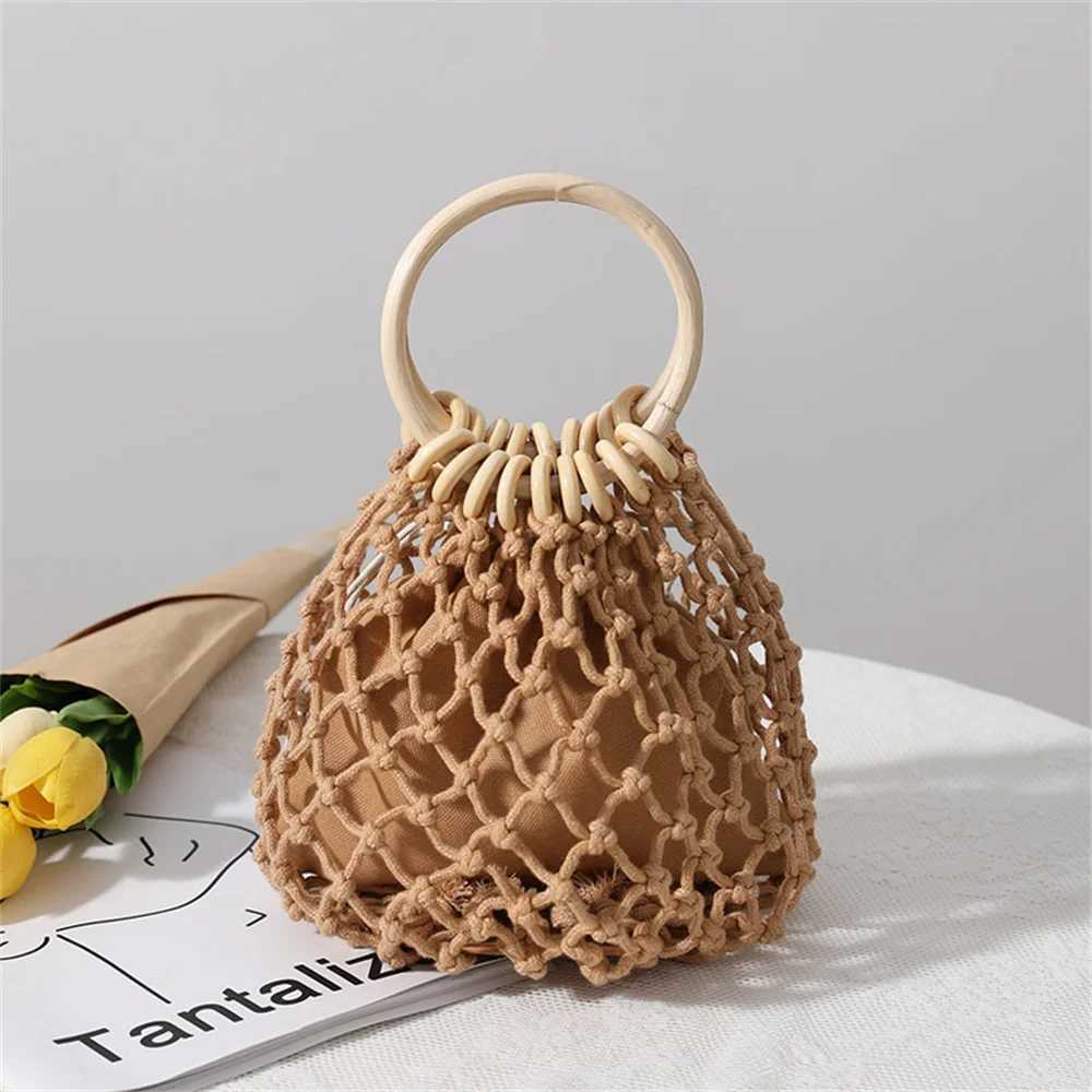 New Summer Straw Woven Beach Bag Rattan Ladies Purses Handbag Wrist Pack Women Handle Female Bucket Tote Bags Knit Travel Bags Z250219