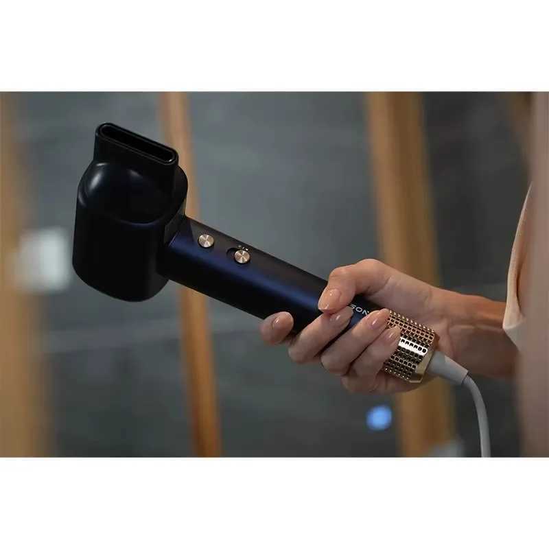 0000Rpm High Speed Hair Dryer Negative Ion Hair Care Constant Temperature and 800W Powerful Wind Low Noise Styling Tool W250220