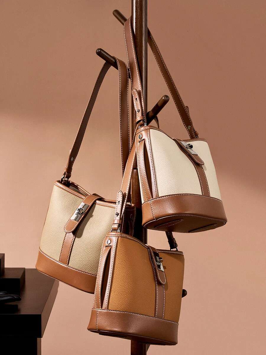 First Layer Cowhide Genuine Leather Bucket Women New Style 2024 Popular Design Portable Commuter Crossbody Shoulder Bag