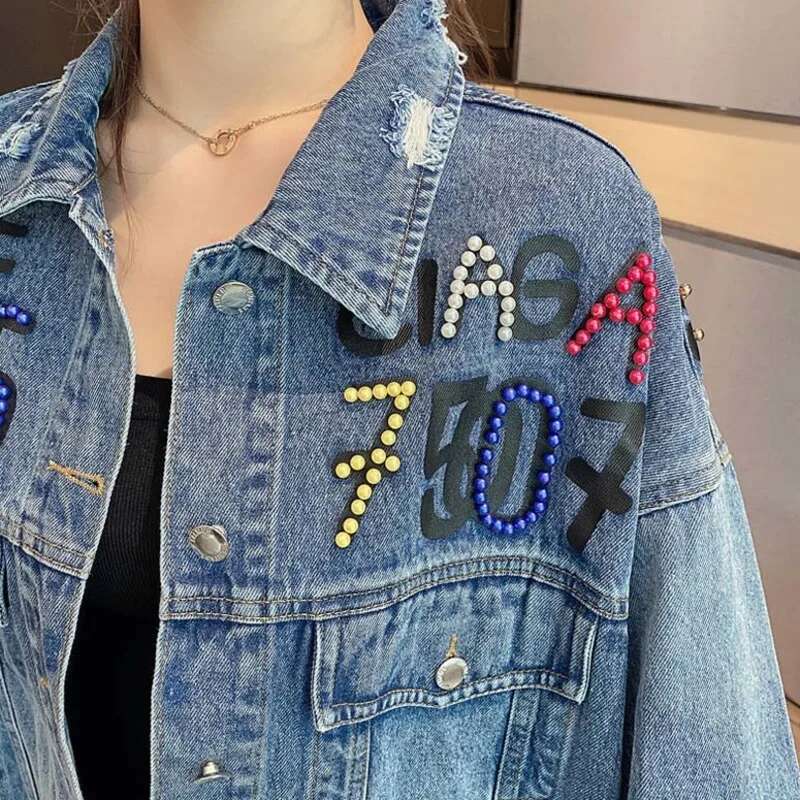 Denim Jacket Women Streetwear Fashion Beading Cartoon Bear Veste En Jean Pocket Lapel Loose Long Sleeve Print Jeans Coat Female
