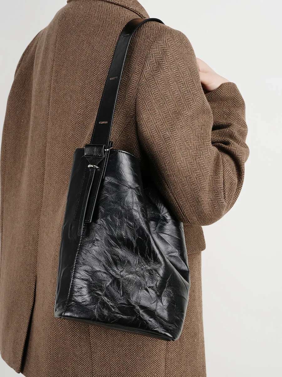 2024 New Sense Niche Design Armpit Genuine Leather First Layer Cowhide Women's Shoulder Crossbody Bag