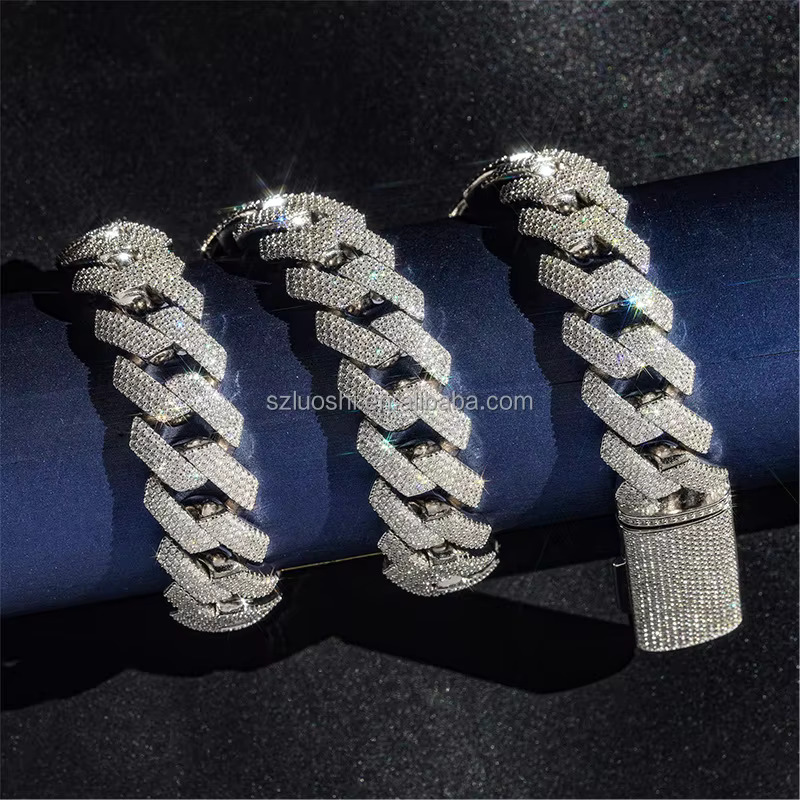 Pure sier 4-row VVS Moissanite 18mm hip-hop chilled with thick Miami Cuban chain and GRA certificate