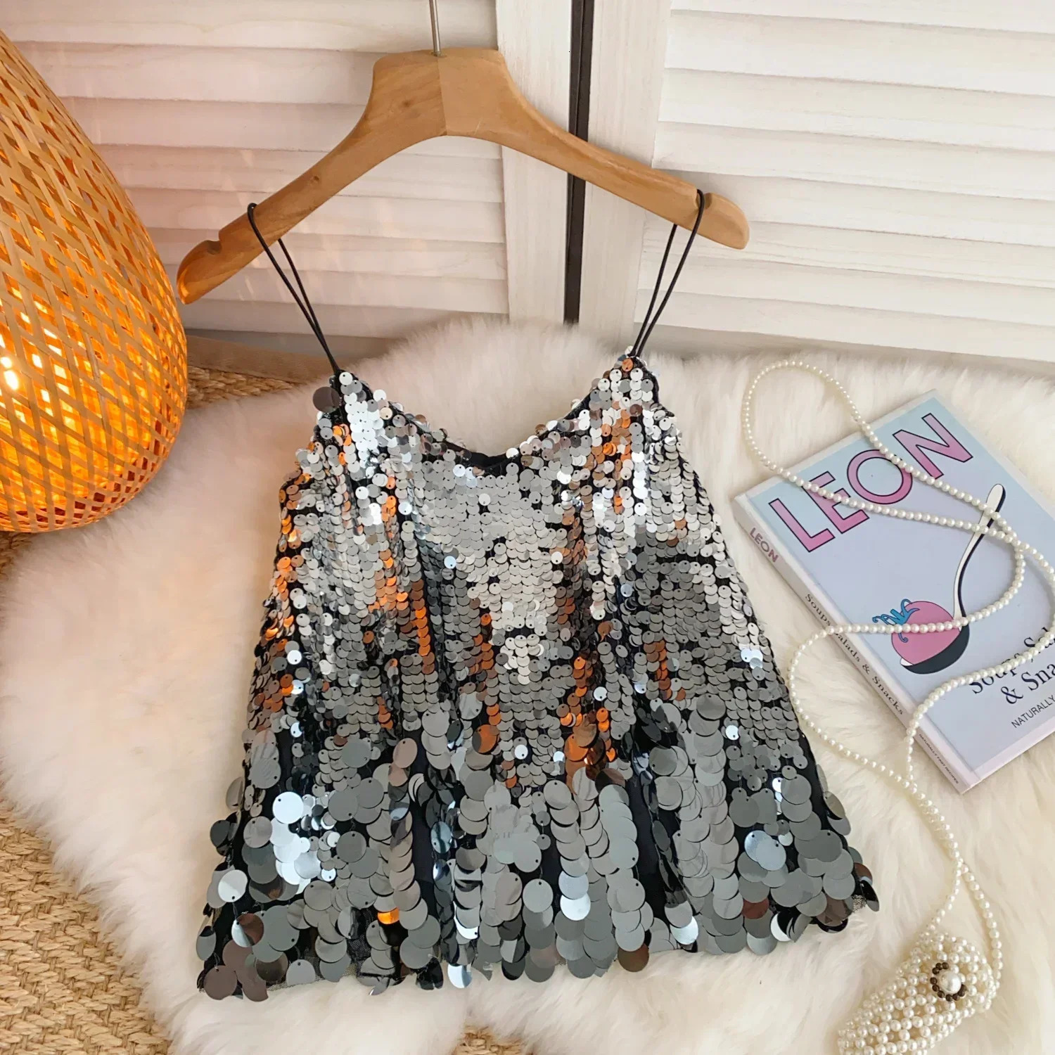 Shinning Sexy Tank Top Women Spaghetti Strap Sequins Slim Cropped Camisole Female Sleeveless Sling Vest Summer Drop 250218