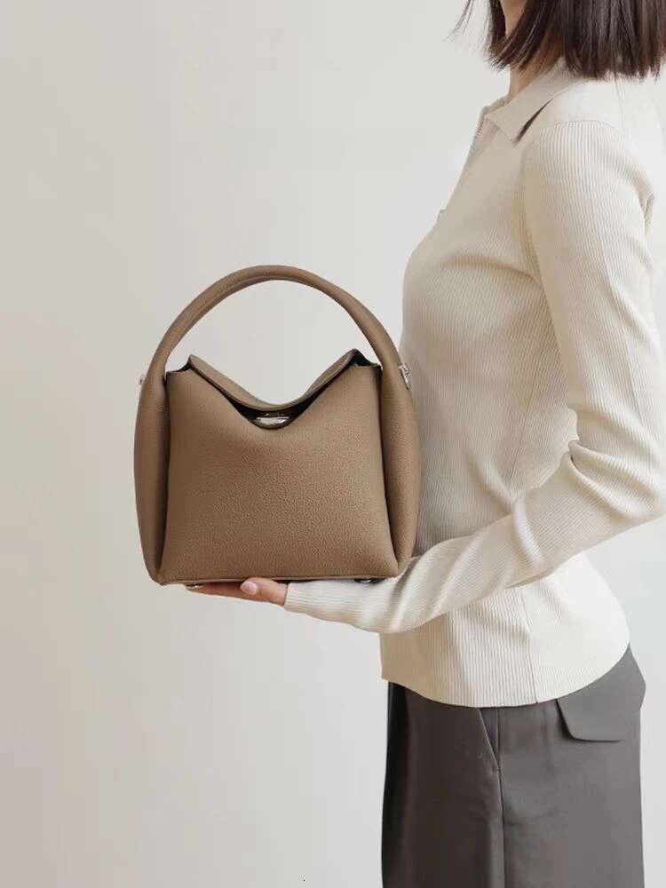 New Autumn Small Lunch Box Shape Hobo Tote T Cow Leather Women Shoulder Crossbody Bag Leisure Ladies Handbag Caramel