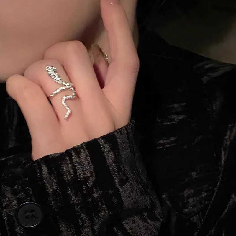 New Starlight Couple Night Glow Ring for Wen Men Simple Fashion Adjustable Star Couple Rings Vntines Day Jewelry Gift X250220