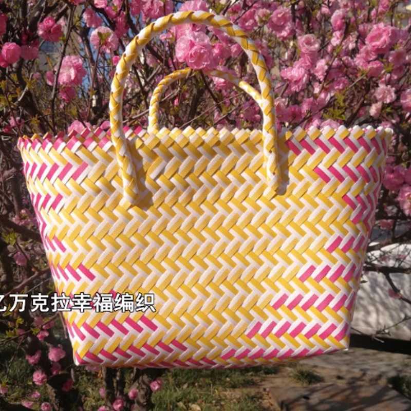 Design PVC Woven Women Bag Large Capacity Tote Women Handbag Hand Woven Color Contrast Beach Bag Z250219
