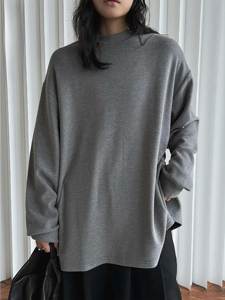 Minimalism Long Sleeve T-Shirt Women's Round Neck Casual Loose Warm Tops Female Tees Fashion 2025 Winter New 26C857