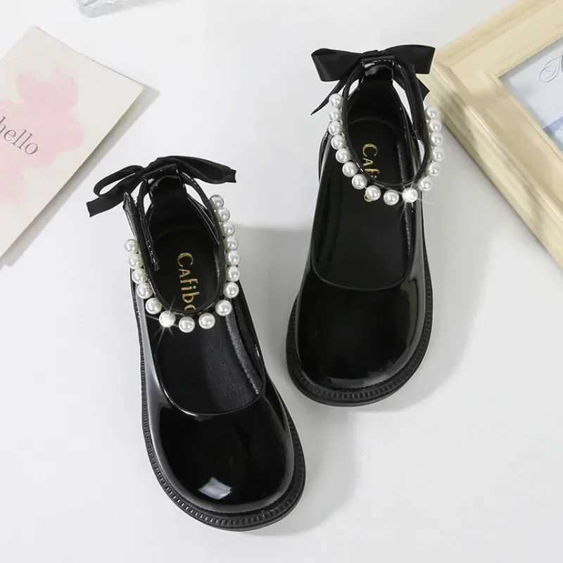 New Autumn Girls Shiny Leather Shoes Childrens Princess Strap Bow Beaded Single Shoes Childrens School Pure Black Mary Jens X250220