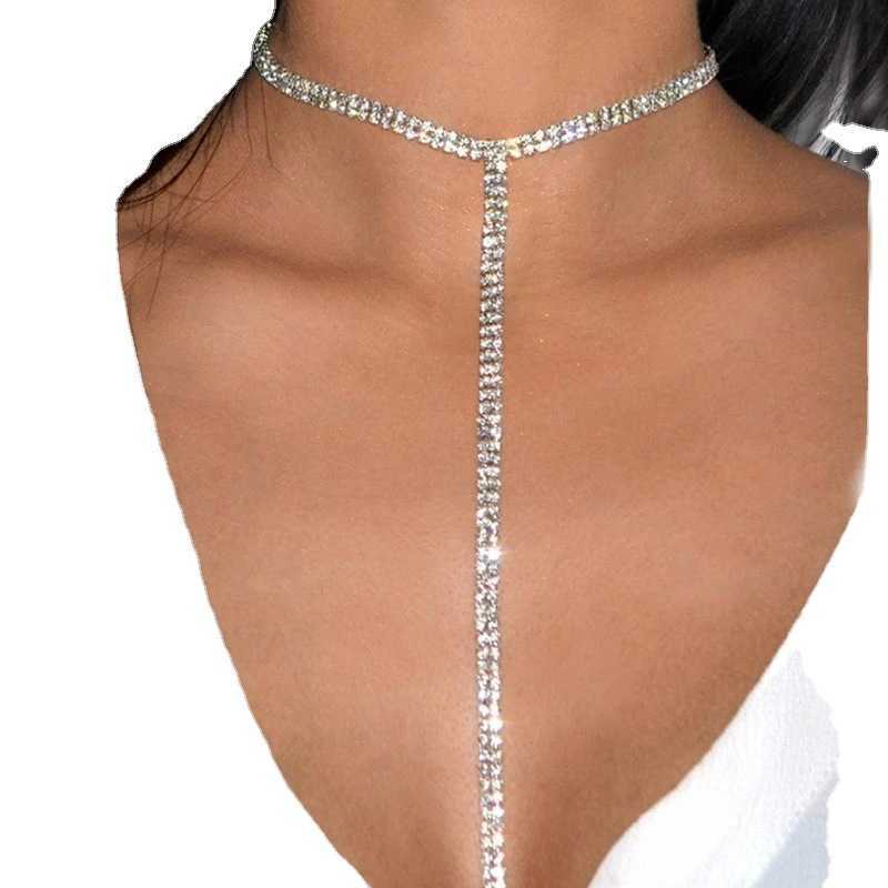 Pendant Necklaces Claw Chain with Diamonds Long Necklace Womens Multi drainage Diamond Collar Summer Beach Clothing Personality Long Pendant Accessori