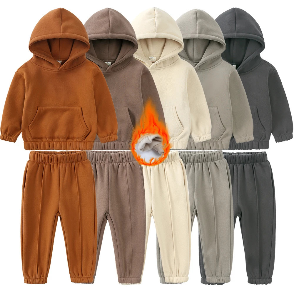 Winter Warm Childrens clothing Sets Kids Girls Fleece Outfits Boys Clothes Baby Sport Hoodied and Pants Toddler Tracksuit 250220