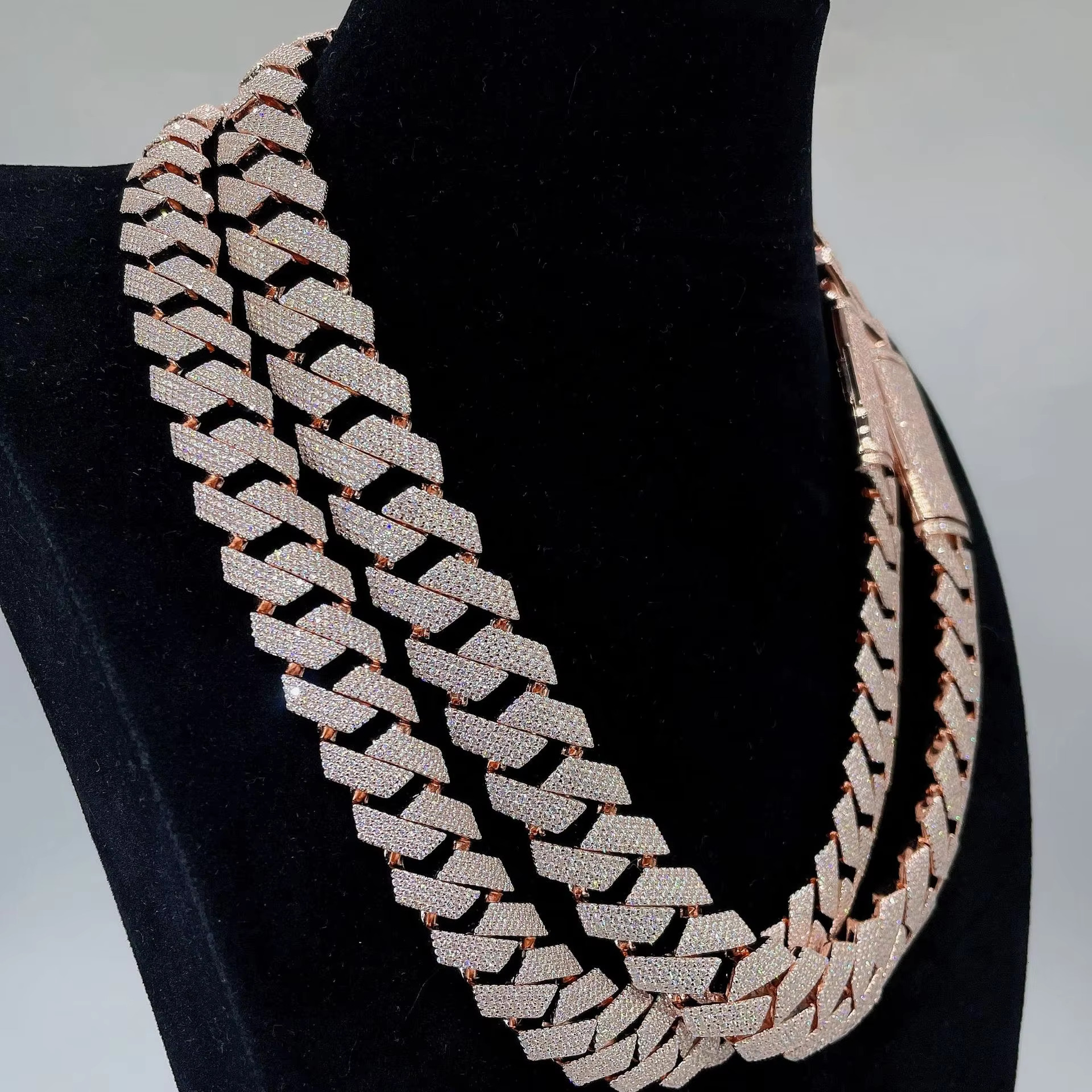 18mm three row 10k handmade inlaid chilled Vvs1 silica Cuban chain