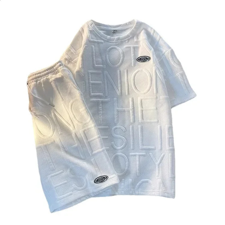 Designer Casual Sports Suit Men's And Women's Embossed Letter Short Sleeved Top Loose Printed Shorts Lazy Style Two-piece Set Summer T-shirt