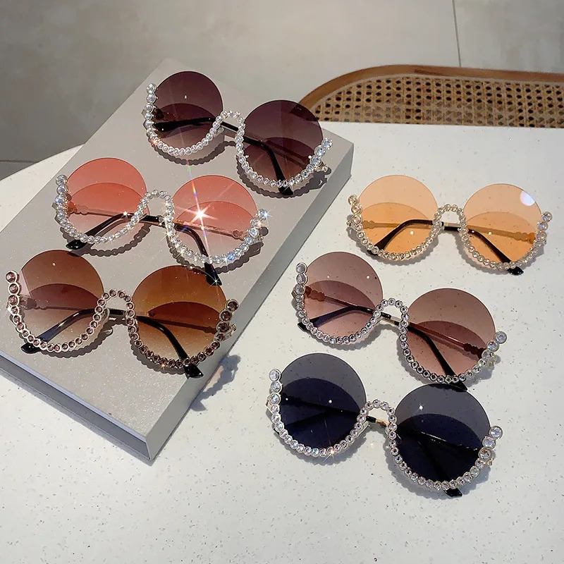Diamond Sunglasses Women Vintage Round Sun Glasses for Female Fashion Ladies Gradient Lens Rimless Eyewear 250218