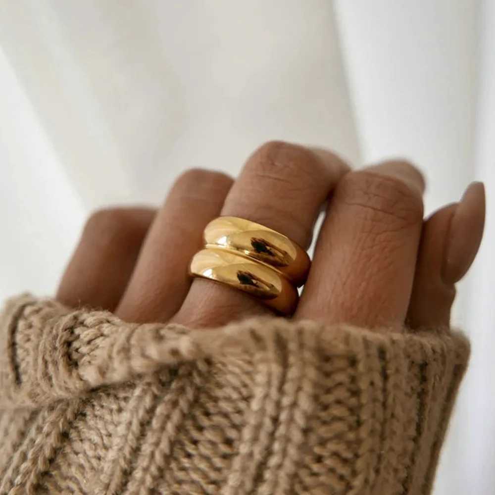 Uworld Stylish Stainless Steel Layered Metal Texture Ring Occident Simple 18k Gold Plated Finger for Wen Jewelry ring women X250220