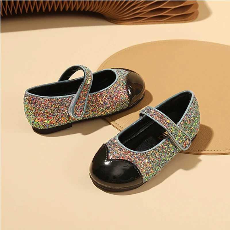 New 2024 Kids Fashion Mary Jane Shoes Girls Princess Shoes Baby Toddler Glitter Non-slip Sandals Soft Sole Leather Flats X250220