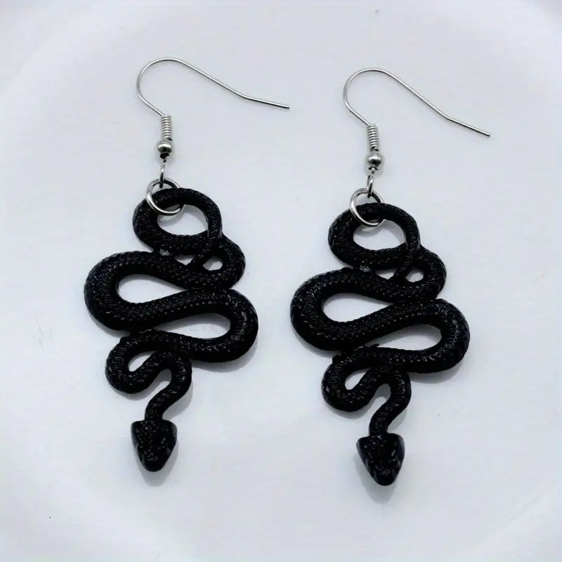 Black Snake Dangle Earrings Alloy Jewelry Goth Punk Style Personality Female Gift Club Party Accessories 250220