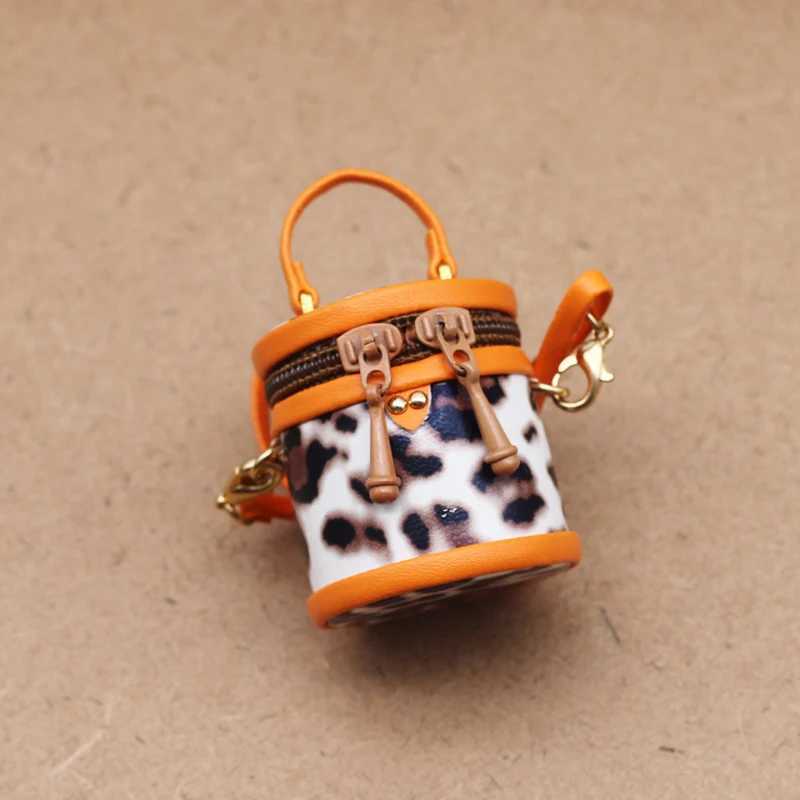 Keychains Lanyards Doll Apparel Fashion Miniature Bag For 1/6 1/8 1/12 BJD OB11 Doll Toys Barrel bag Doll Clothes Accessories Doll Purse Belt Bag Hand