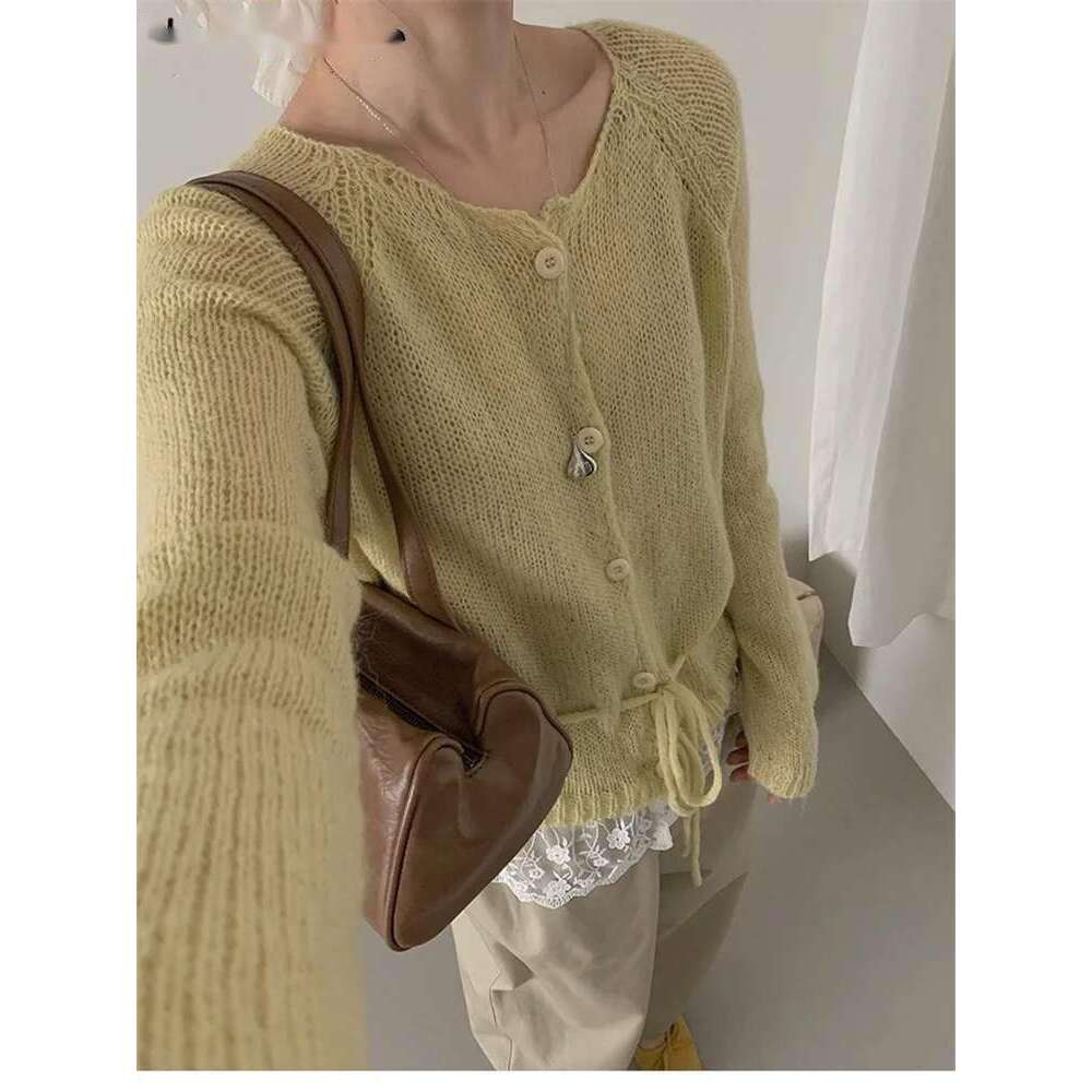 Age Reducing Lace Patchwork Cardigan Women 2025 Spring Knitted Sweater Yellow/Green/White/Gray/Blue