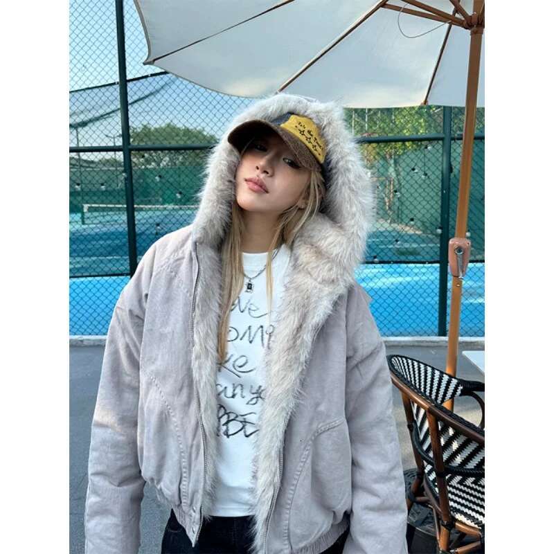 American Retro Fur Collar Hooded Women Y2K Streetwear Winter New Veet Thickened Warm Haruku Loose Casual Jacket