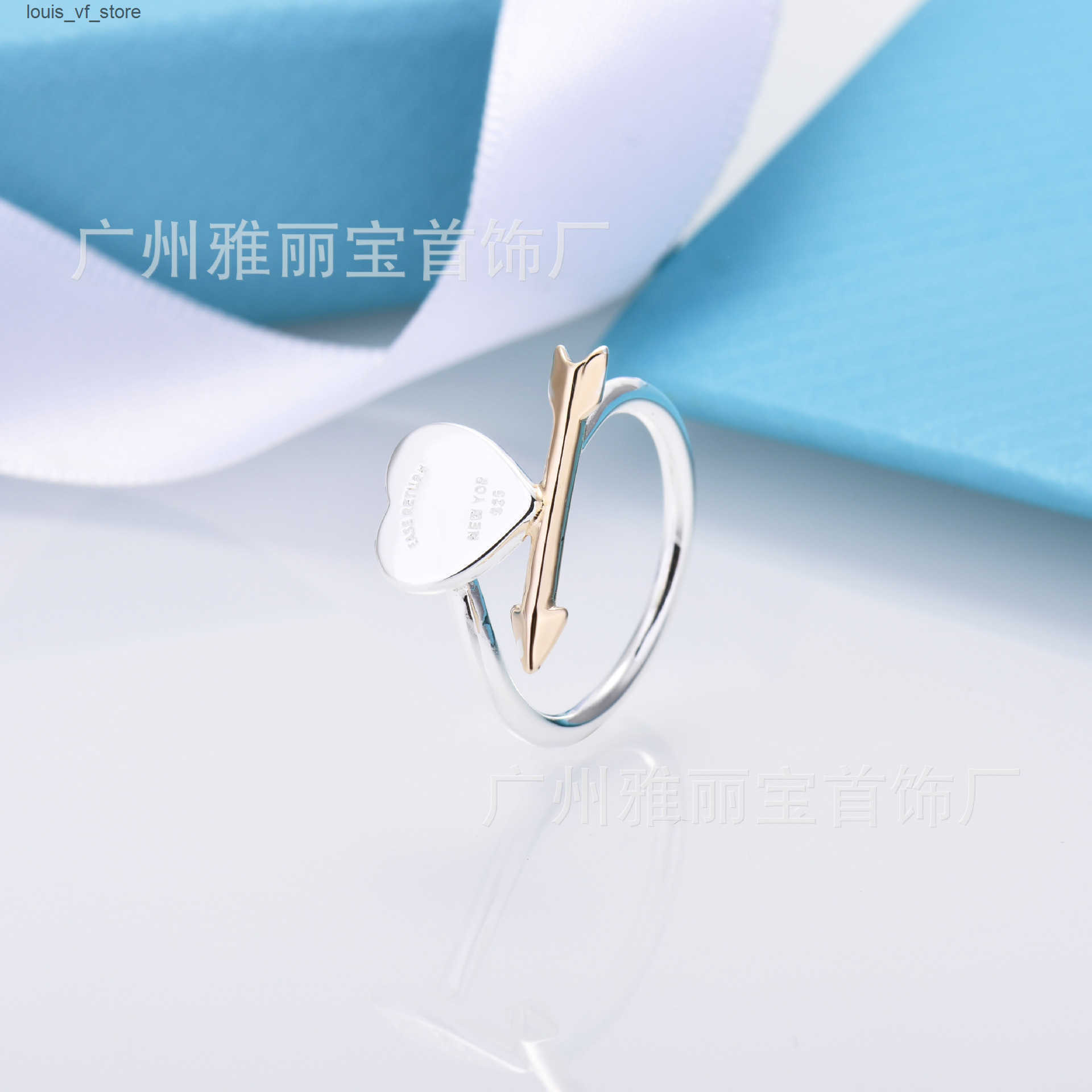 Cluster Rings High end new heart-shaped arrow ring womens white copper plated color separation 18K real gold personalized versatile high-end ring H250