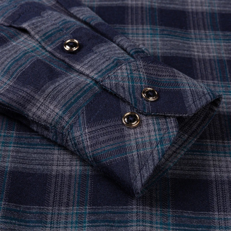 2024 mens flannel shirt long sleeved pure cotton soft formal brushed single pocket comfortable casual and fashionable plain weave 250220