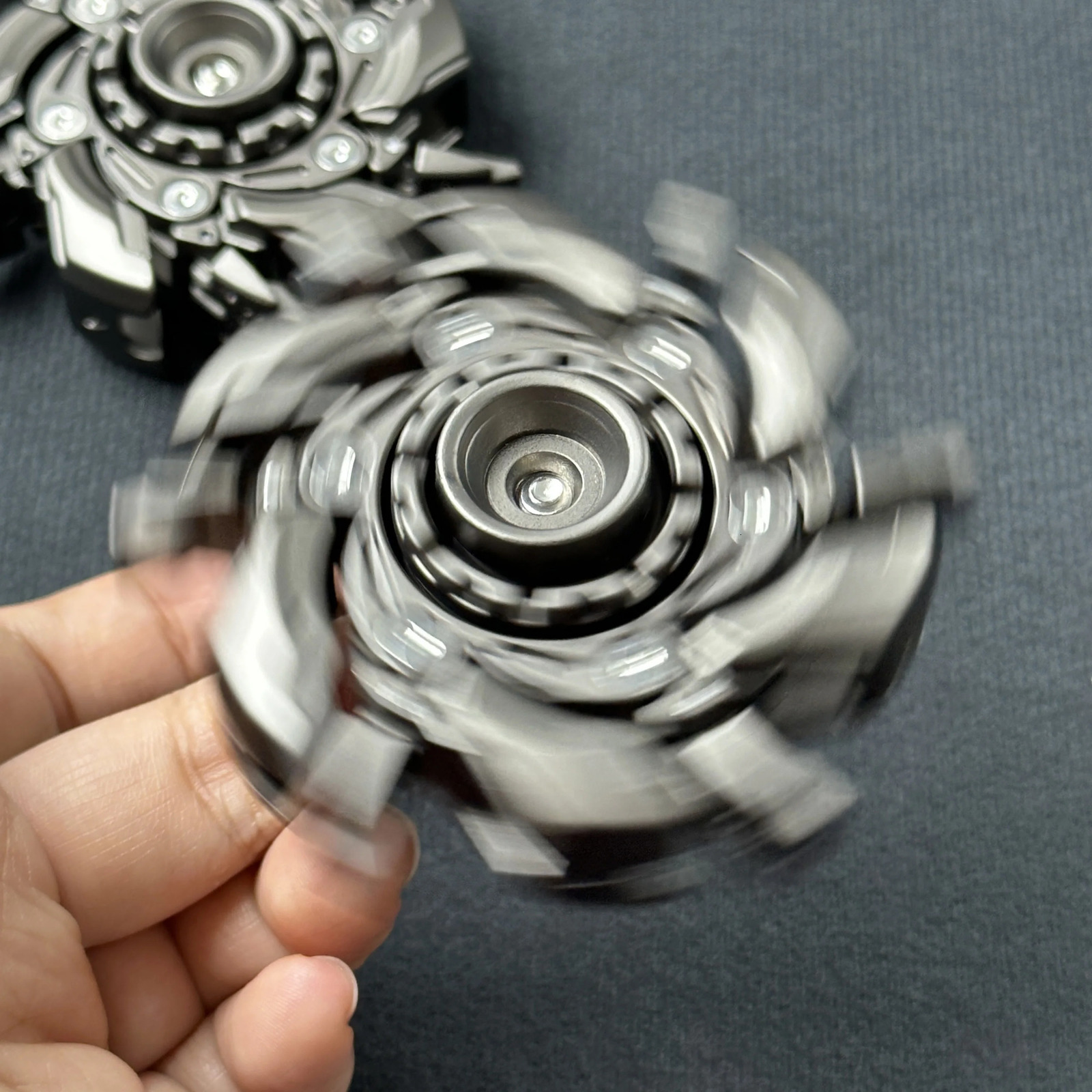 EDC Fidget Sliders Open Armor Spinning TopFidget Toys Stress Relief For Adults Magnetic Meta 250219