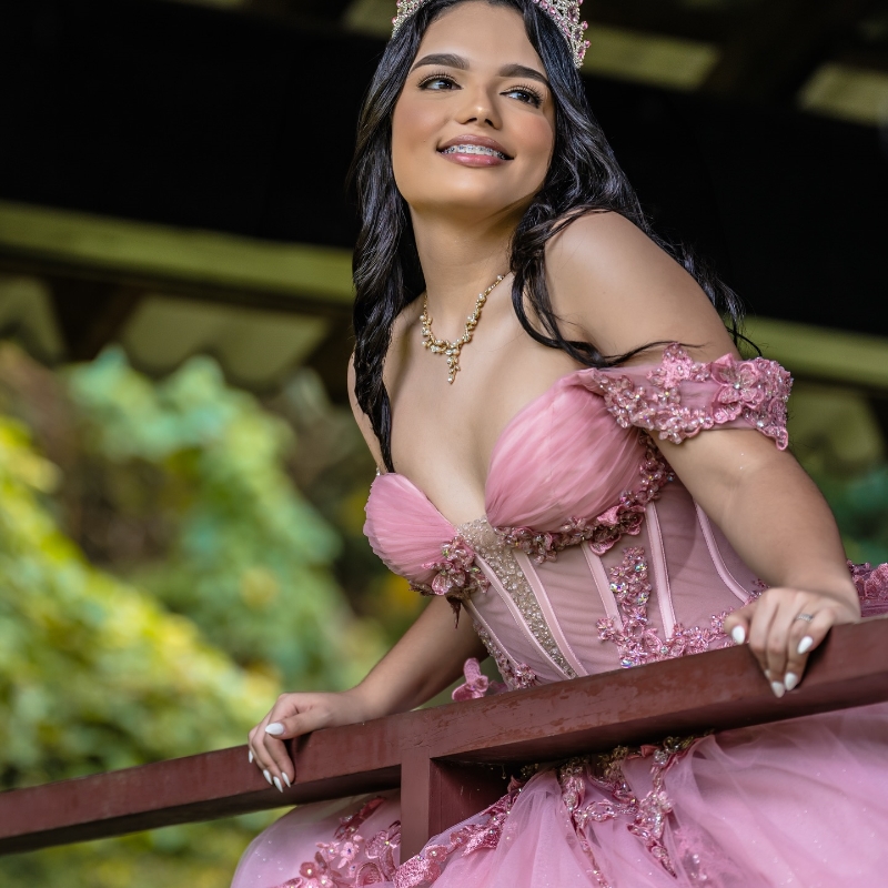 Pink Shiny Quinceanera Dresses Ball Gown Off The Shoulder Bow Beading Crystal Tull Party Birthday Sweet 16 Dress Vestidos 15 De XV