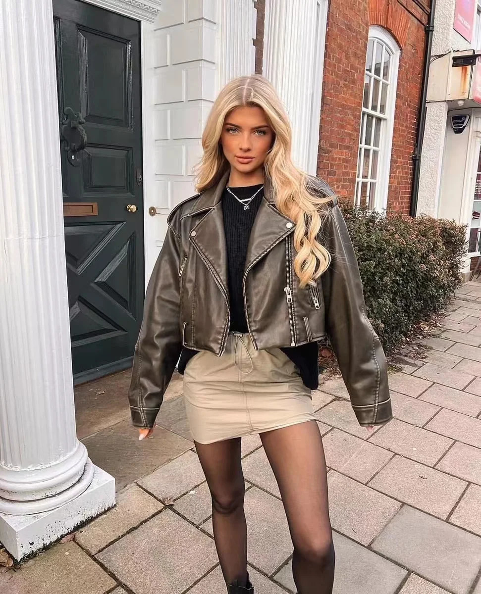 ZVRI Women Vintage Loose Pu Faux Leather Short Jacket with Belt Streetwear Female Zipper Retro Moto Biker Coat Outwear Tops 250219