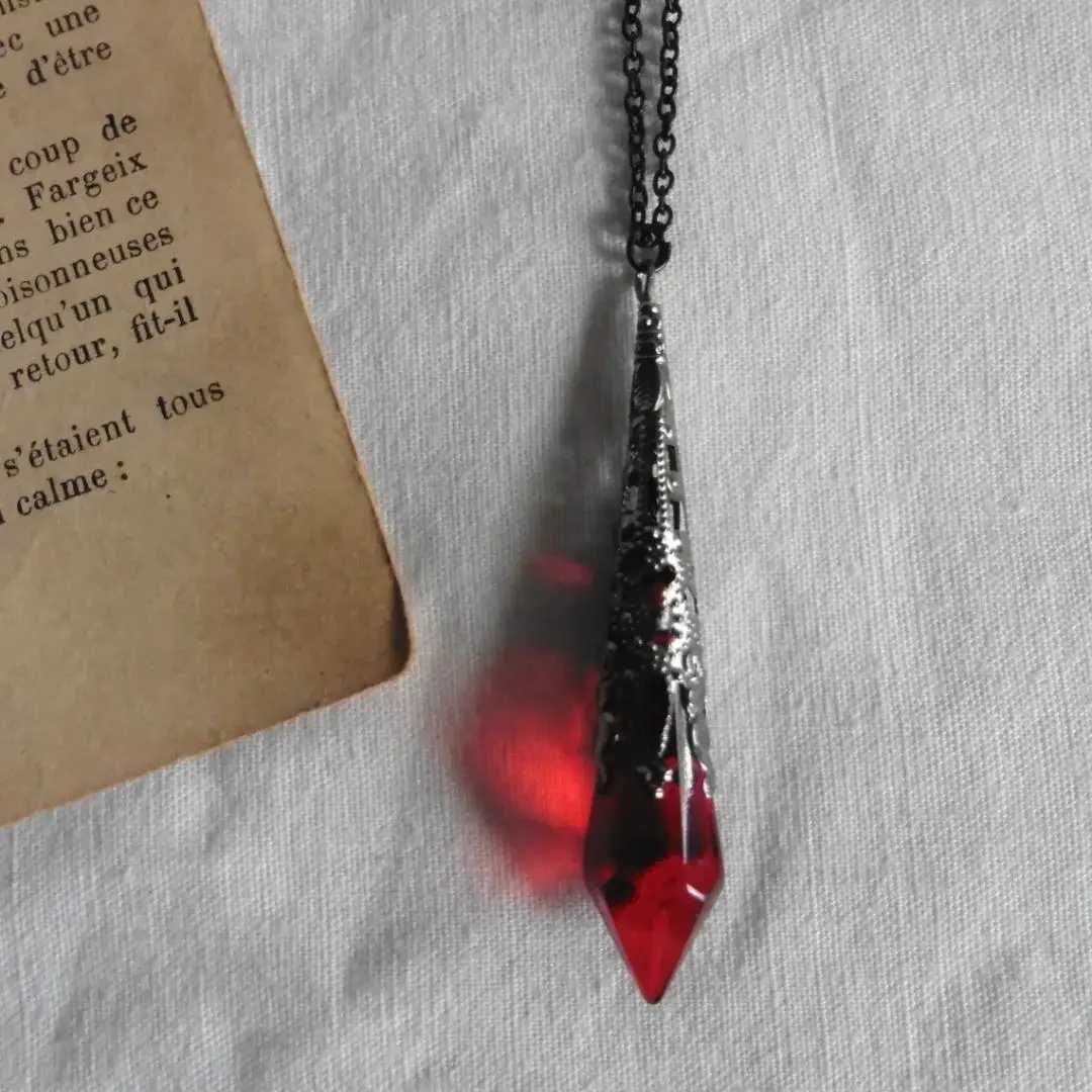 Gothic Vampire Blood Red Crystal Necklace Women Man Pagan Witch Jewelry Demon Vampire Black Chain rs Crystal Pendant ChokerXJ250219