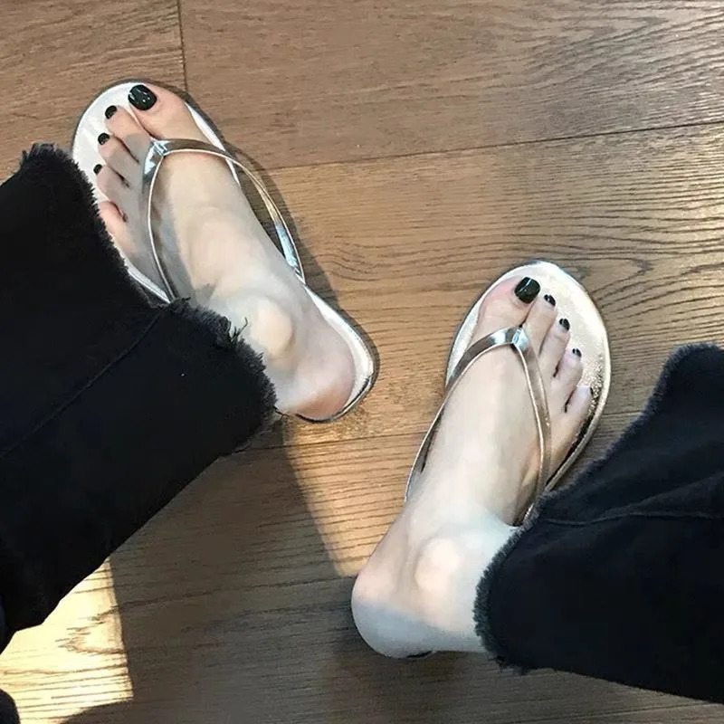 Fashionable With Candy Color Womens Slips Flip Flops Beach Anti Slip Sandals Slippers Plus Size 43 250218X