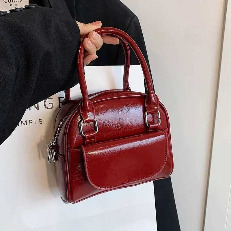 Luxury Brand Crossbody Bags For Women Fashion Design Underarm 2024 Woman Shoulder Bag Female Handbag And Purses Red Color Y250218
