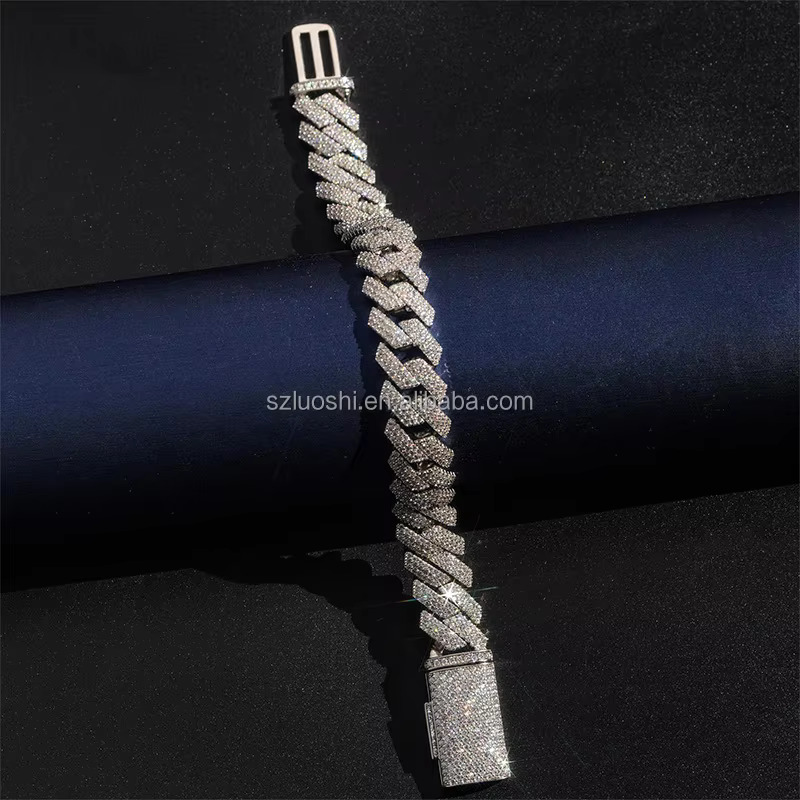 Pure sier 4-row VVS Moissanite 18mm hip-hop chilled with thick Miami Cuban chain and GRA certificate