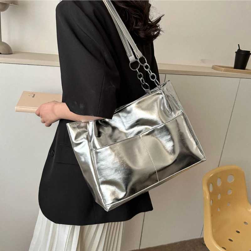 Casual Handbags for Women 2025 New Large-capacity Shoulder Bag Texture Bright Pu Leather Chain Shopping Bag Shopper Bag Y250218
