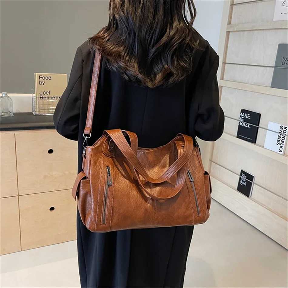 Fem Handbag Large Capaci Shoder Bags Big Slsih Tote Bag Ladies Soft Leather Hobos Messenger Bags Wen Shopper Bag Sac Z250318