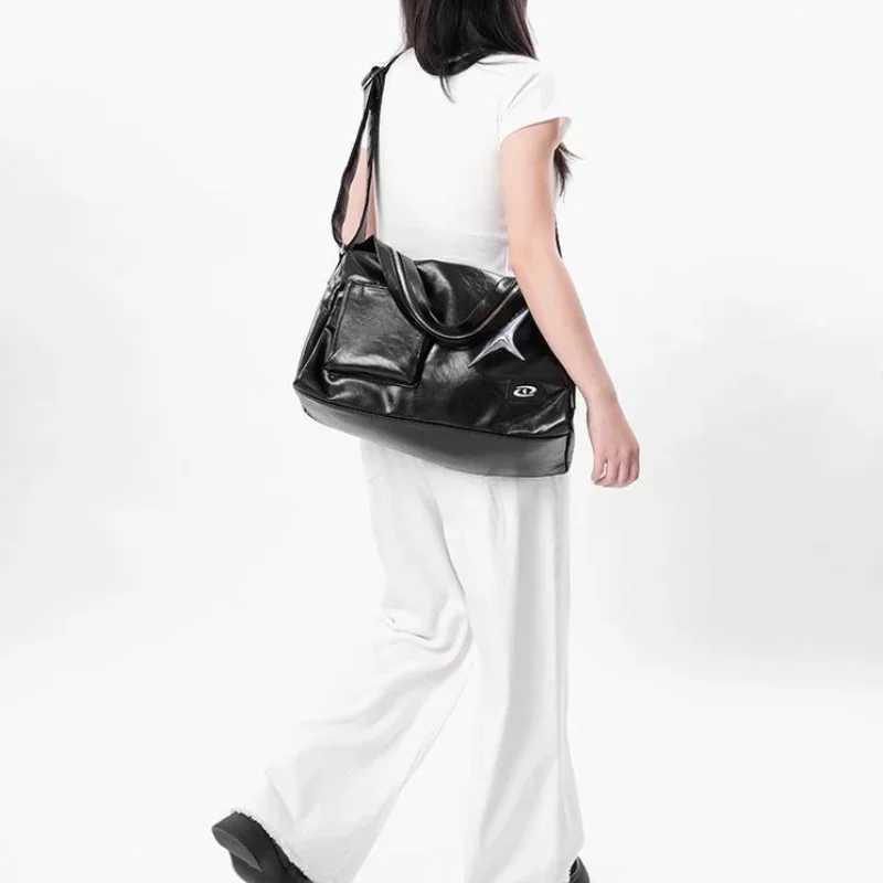 Sier Y2k Tote Bags for Wen Ahetic Luxury Designer Large Capacity Shoder Bag Cmuter Pu Leather Shopper Handbag Y250321