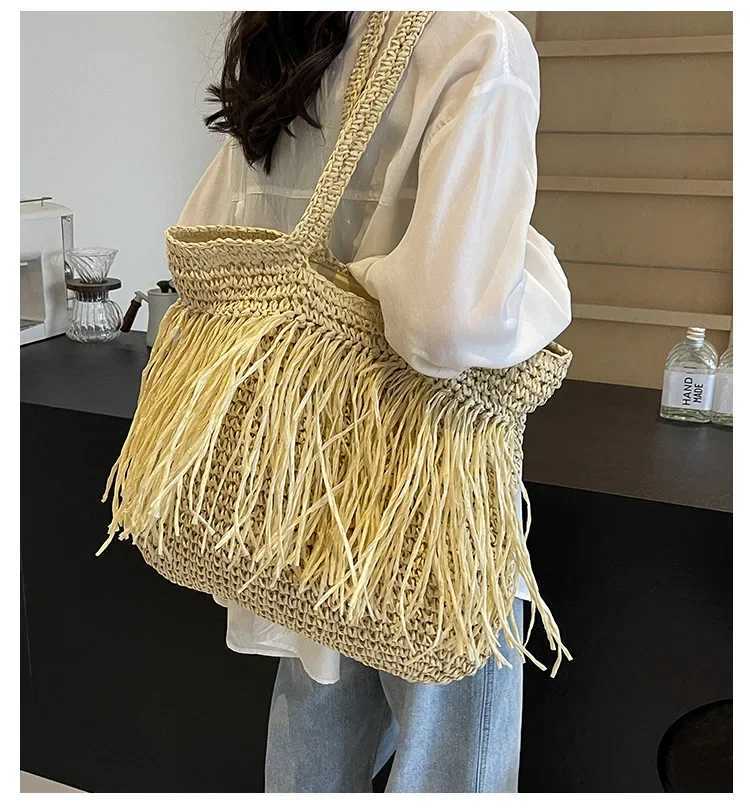 Casual Tassel Woven Women Shoulder Bags Handmade Fringe Lady Handbags Summer Beach Large Tote Bag Big Shopper Purse for Vacation Z250219