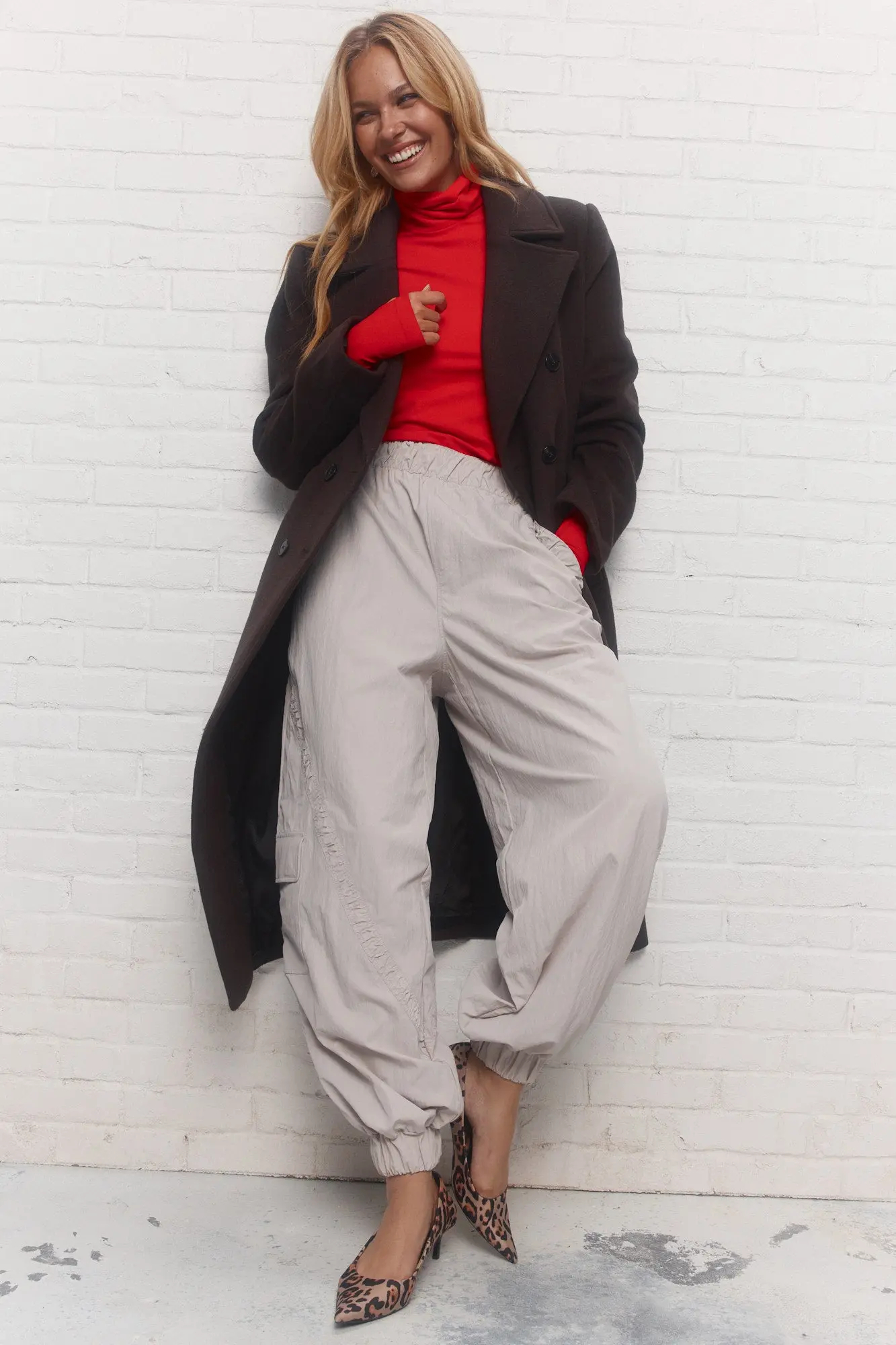 Stylish Loose Fit Pale Grey Trousers Pants with Pockets Elasticated Ankle Hem