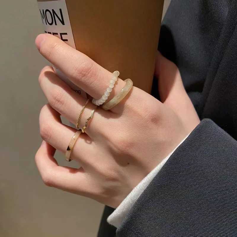 6pcs/set Rings Set for Wen Girl Vintage Simple Acrylic Gold Color Beaded Elastic Rings Fashion Accessories Finger Jewelry Gift X250220