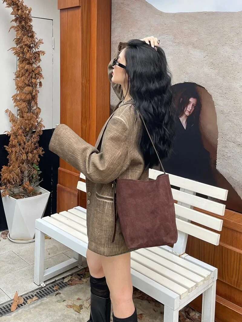 Bucket Suede Bolsos Mujer Daily Using Crossbody Bag Shoulder Bags 2025 New Lazy Style Commuterbolsa Frosted Cowhide Bolsas
