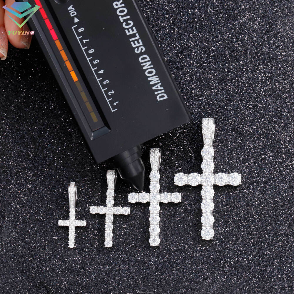 RTS Hip Hop Jewelry White Gold Plated Sier VVS Moissanite 2mm to 5mm Cross Pendants Wholesale Price