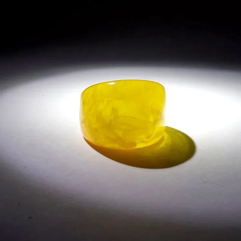 Natural Yellow Amber Ring Men Women Fine Jewelry Accessories Baltic Ambers Rings For Girlfriend Mom Gifts 250218