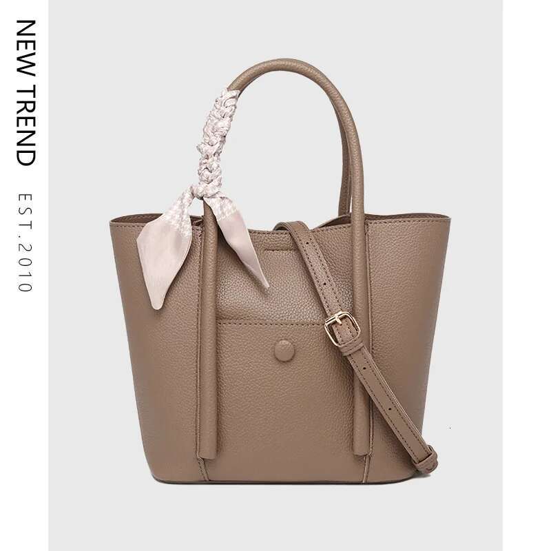 -Border Bride Bag Women2025new Large Capacity Niche High-End Tote Handbag Daily Use