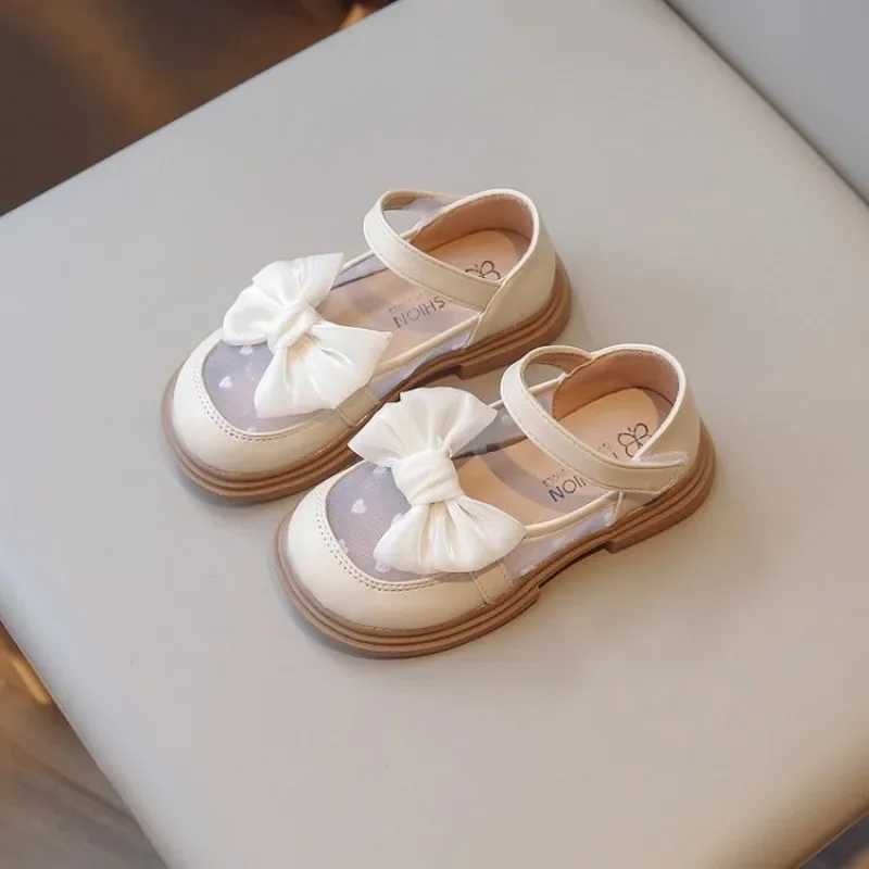 Girl Princess Shoes Party Wedding Childrens Love Breathable Lace Mesh Princess Shoes Bow Childrens Performance Shoes X250220
