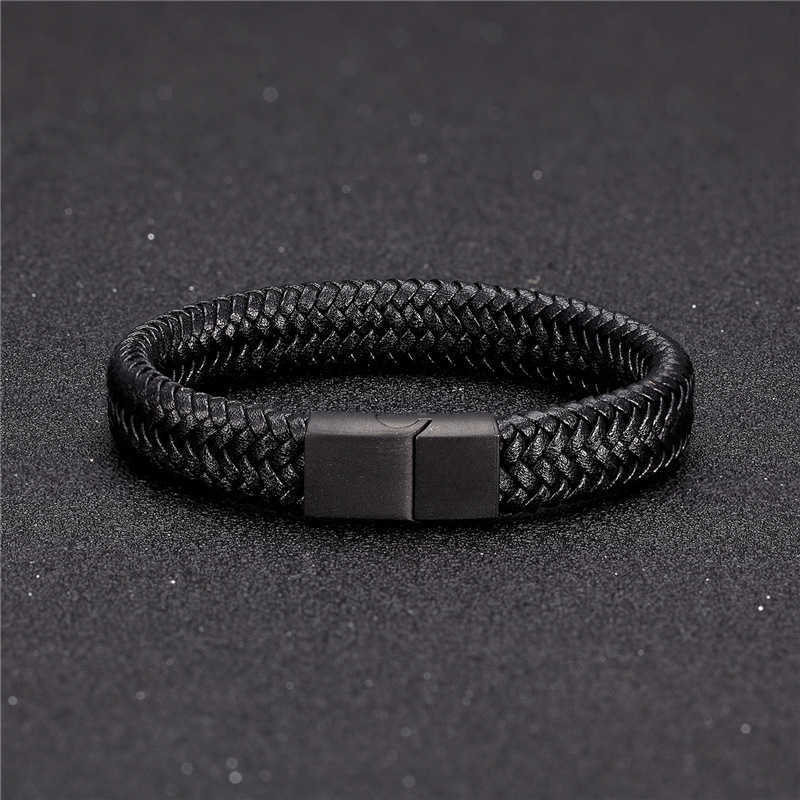 Charm Bracelets Hot selling stainless steel woven leather bracelet simple black magnet CLASP BRACELET H25220