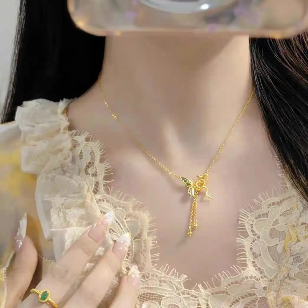 Womens Chinese-style enamel snake butterfly color 18K necklace high-end fashion personality and snake dance neck chain AU750 250220