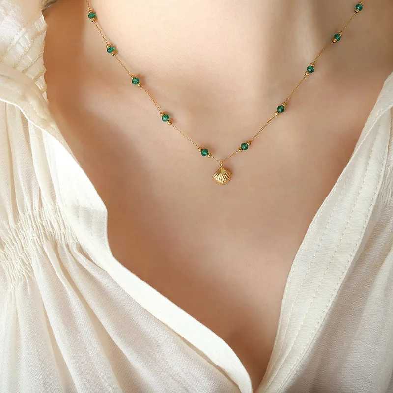 2025 Stylish Stainl Steel Plated 18K Gold Trend Ins Wind Exquisite Crystal Beads Scallop Girls Pendant NecklaceXJ250219