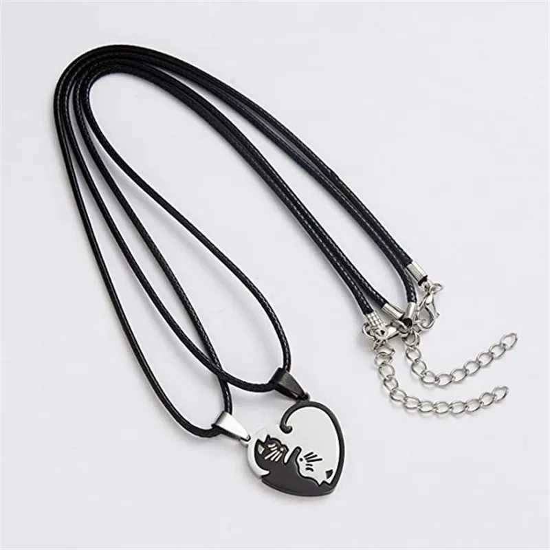 2 Pcs/set Couple Heart Necklace Cute Cartoon Cat Pendant Necklace Simple Color Black Animal Necklace Jewelry Gift For Girl BoysXJ250219