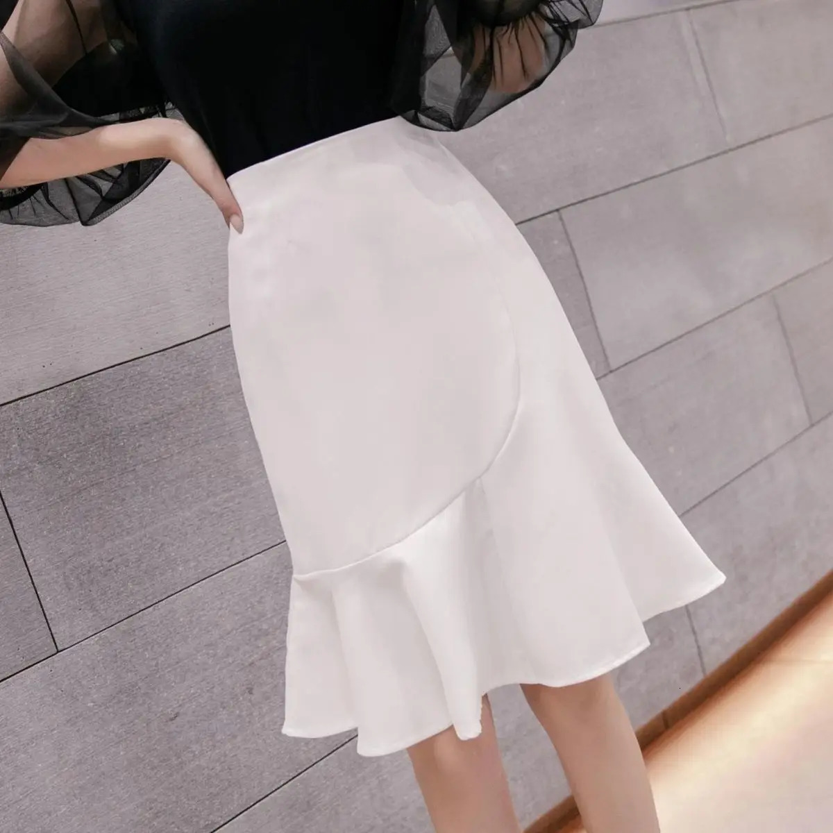 Ladies Temperament Lace Solid Color High Waist Fishtail Skirt Summer Fashionable Zipper Slim Aline Women Clothing Ruffles 250220